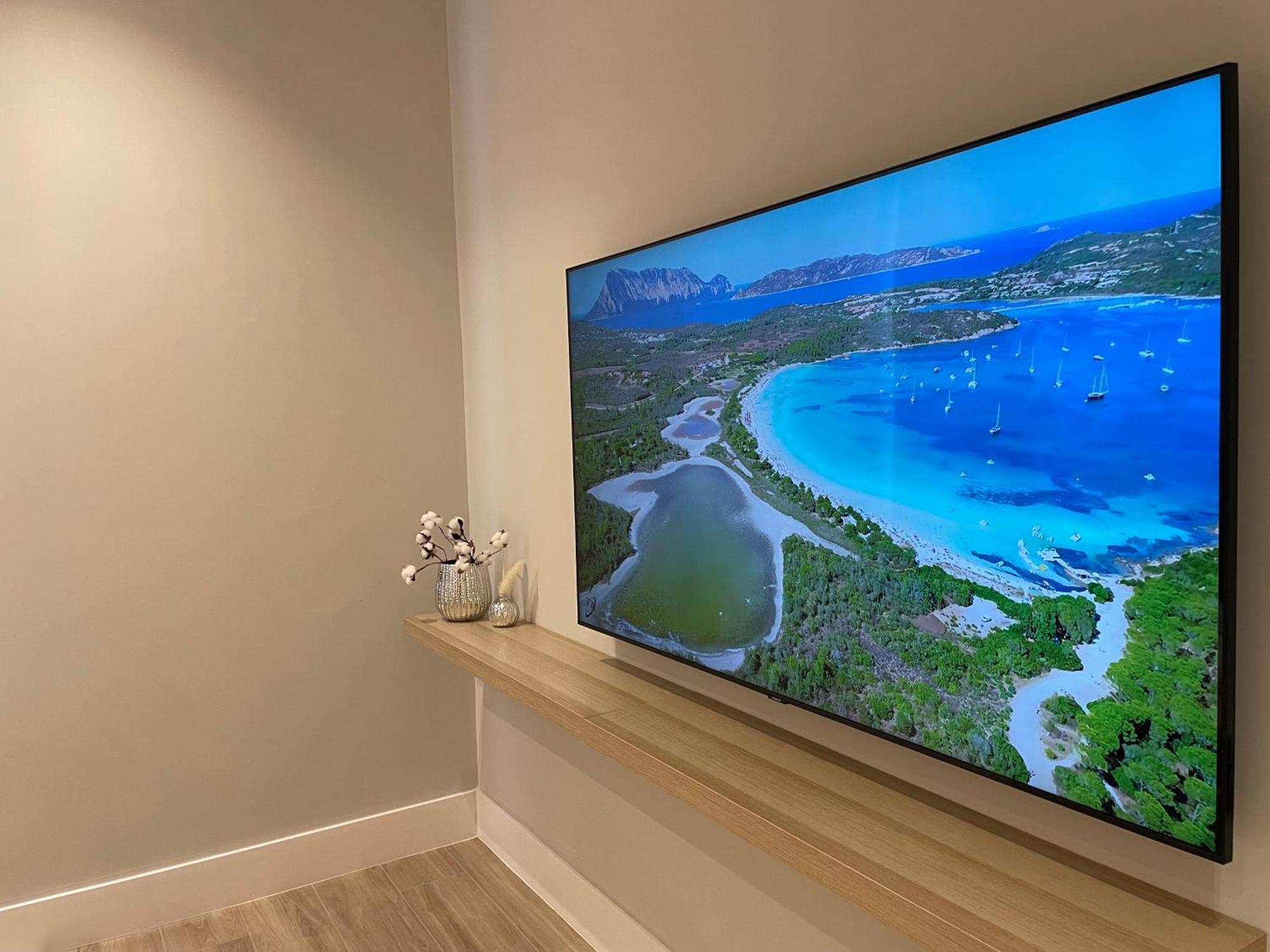2 Bedroom Penthouse *